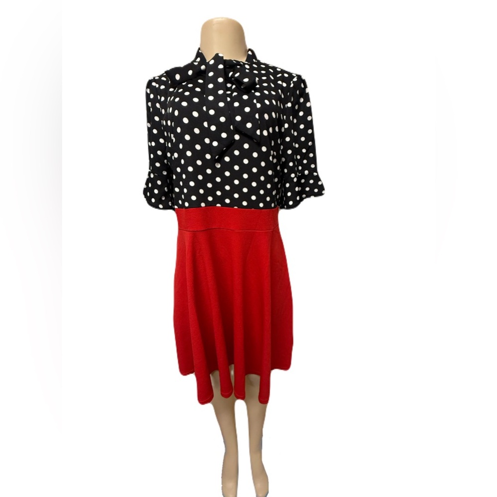 Black and White A-Line Mini Dress with Puff Sleeves - Picture 4 of 6